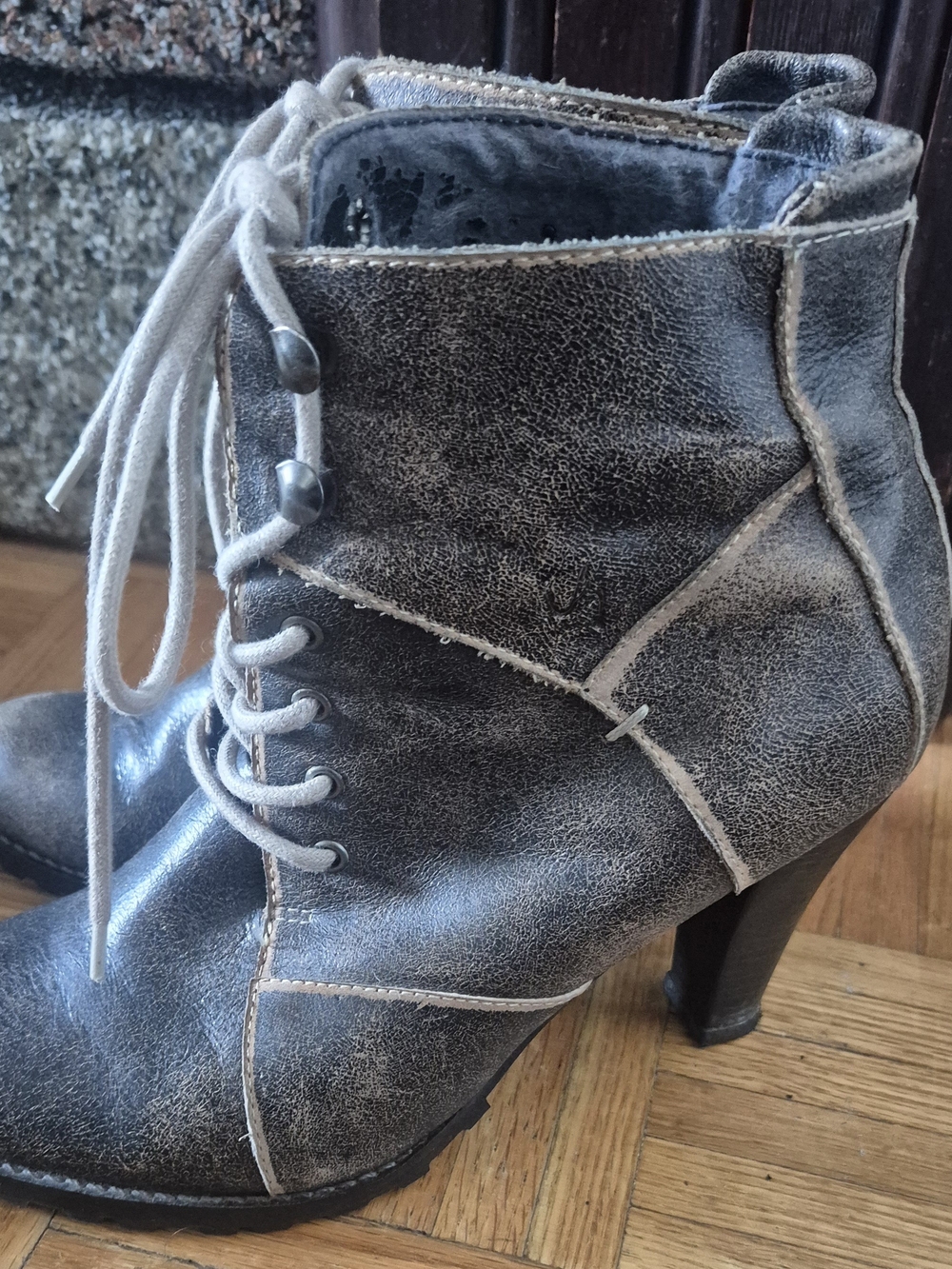 Women's Lace-Up Distressed Gray Ankle Boots